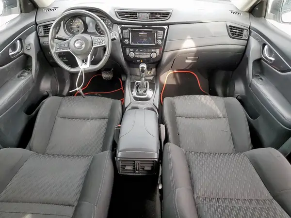KNMAT2MT0JP563988 2018 NISSAN ROGUE - Image 8