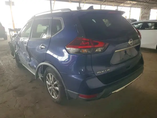 KNMAT2MT0JP564252 2018 NISSAN ROGUE - Image 2