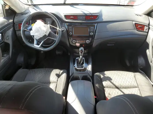 KNMAT2MT0JP569225 2018 NISSAN ROGUE - Image 8