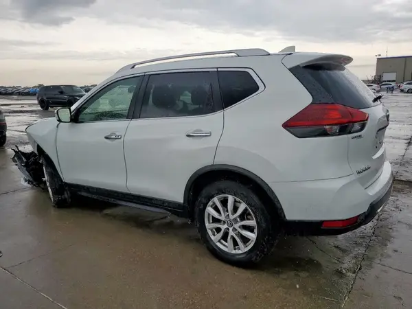 KNMAT2MT0JP572688 2018 NISSAN ROGUE - Image 2