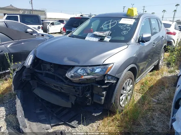 KNMAT2MT0JP579124 2018 NISSAN ROGUE - Image 2