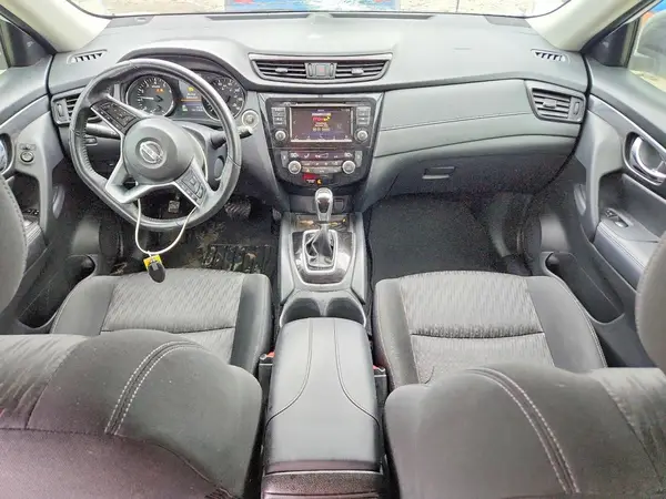 KNMAT2MT0JP590320 2018 NISSAN ROGUE - Image 8