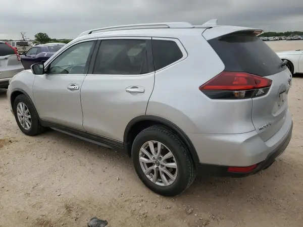 KNMAT2MT0JP592407 2018 NISSAN ROGUE - Image 2