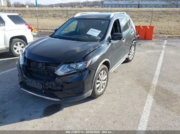 KNMAT2MT0JP594562 2018 NISSAN ROGUE - Image 2