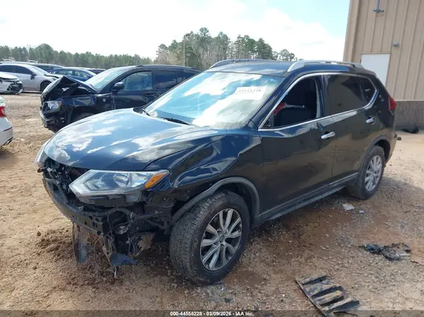 KNMAT2MT0JP595758 2018 NISSAN ROGUE - Image 2