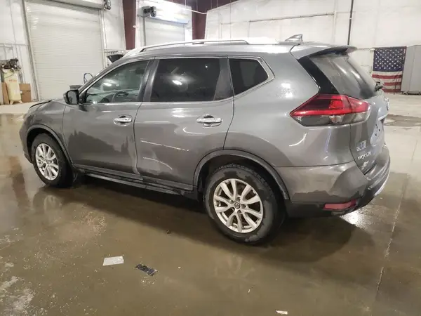 KNMAT2MT0JP597431 2018 NISSAN ROGUE - Image 2