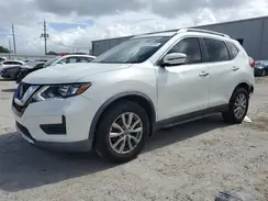 KNMAT2MT0JP597736 2018 NISSAN ROGUE