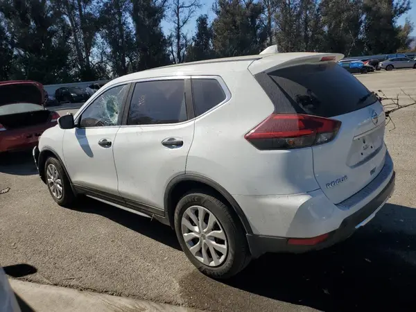 KNMAT2MT0JP600182 2018 NISSAN ROGUE - Image 2