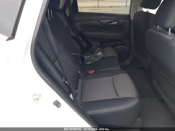 KNMAT2MT0JP600313 2018 NISSAN ROGUE - Image 8