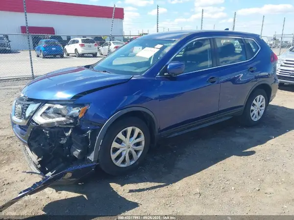 KNMAT2MT0JP600408 2018 NISSAN ROGUE - Image 2