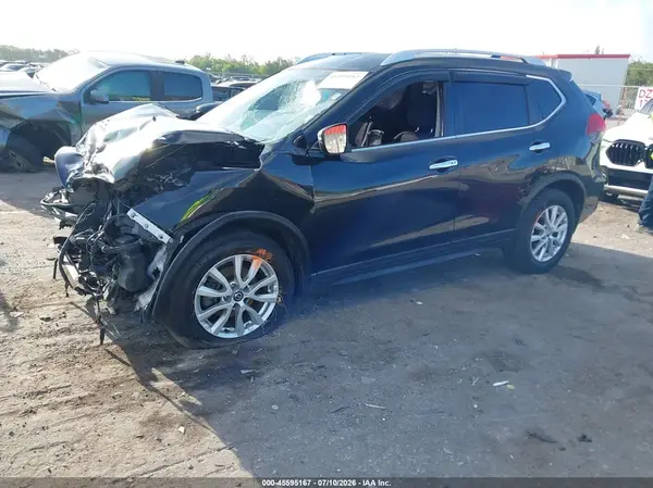 KNMAT2MT0JP612221 2018 NISSAN ROGUE - Image 2