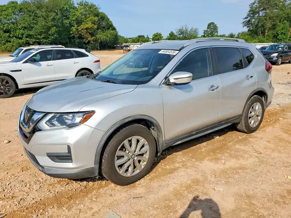 KNMAT2MT0JP621792 2018 NISSAN ROGUE - Image 1