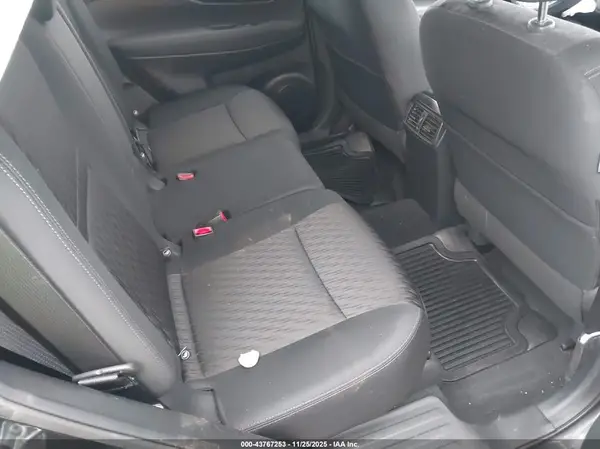 KNMAT2MT0KP501685 2019 NISSAN ROGUE - Image 8
