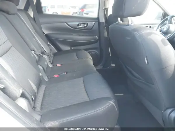 KNMAT2MT0KP503128 2019 NISSAN ROGUE - Image 8