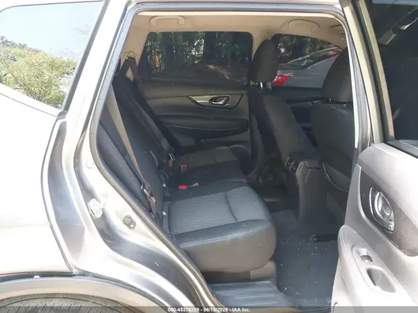 KNMAT2MT0KP504781 2019 NISSAN ROGUE - Image 8