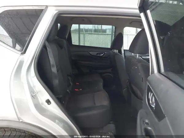 KNMAT2MT0KP523122 2019 NISSAN ROGUE - Image 8