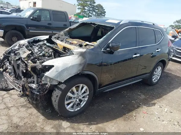 KNMAT2MT0KP524643 2019 NISSAN ROGUE - Image 2