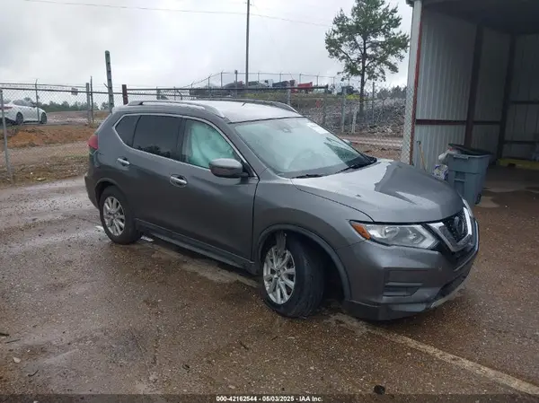 KNMAT2MT0KP526358 2019 NISSAN ROGUE - Image 1