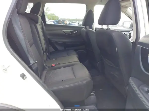 KNMAT2MT0KP527137 2019 NISSAN ROGUE - Image 8