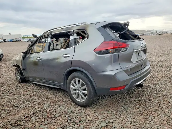KNMAT2MT0LP504748 2020 NISSAN ROGUE - Image 2