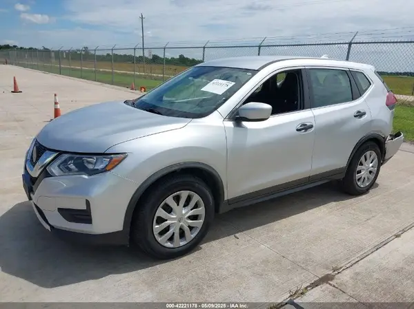 KNMAT2MT0LP518312 2020 NISSAN ROGUE - Image 2