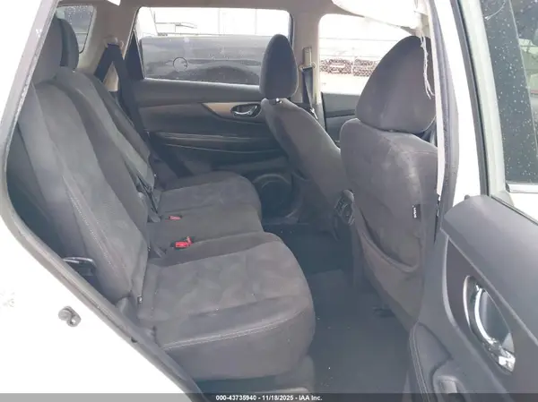 KNMAT2MT1GP598001 2016 NISSAN ROGUE - Image 8