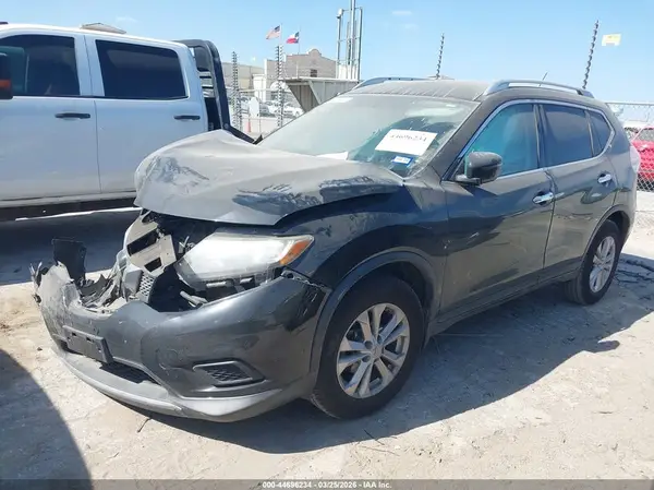 KNMAT2MT1GP599827 2016 NISSAN ROGUE - Image 2
