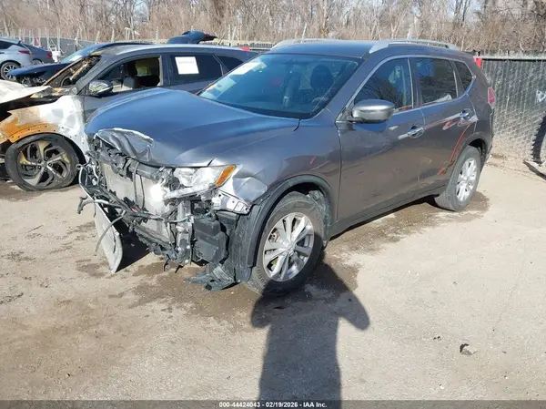 KNMAT2MT1GP606081 2016 NISSAN ROGUE - Image 2