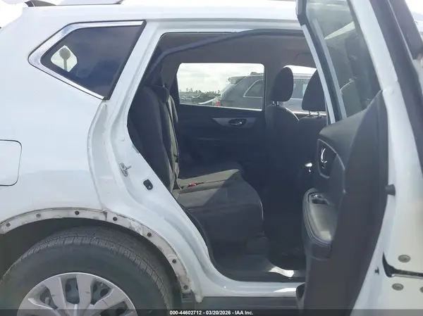 KNMAT2MT1GP606100 2016 NISSAN ROGUE - Image 8