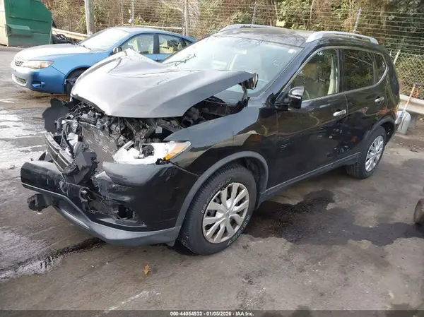 KNMAT2MT1GP614553 2016 NISSAN ROGUE - Image 2
