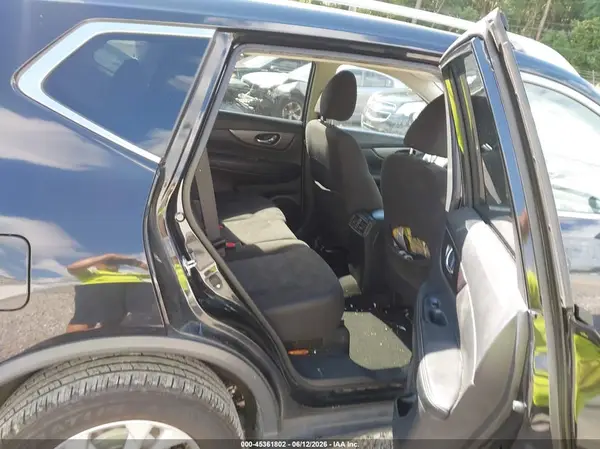 KNMAT2MT1GP622118 2016 NISSAN ROGUE - Image 8