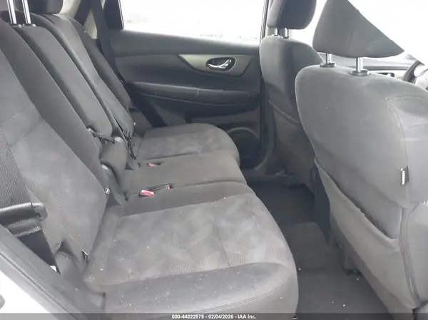 KNMAT2MT1GP632289 2016 NISSAN ROGUE - Image 8