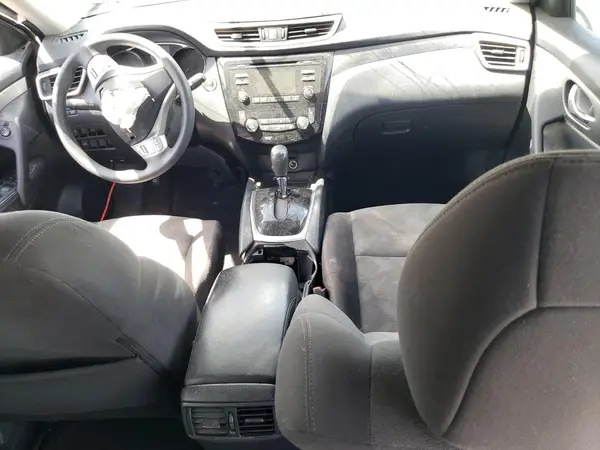 KNMAT2MT1GP651683 2016 NISSAN ROGUE - Image 8