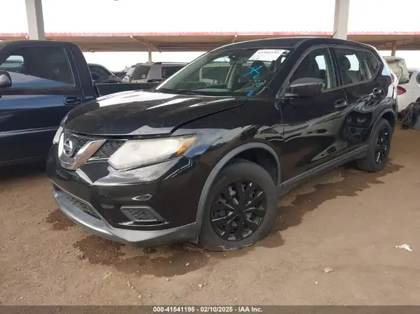 KNMAT2MT1GP653157 2016 NISSAN ROGUE - Image 2
