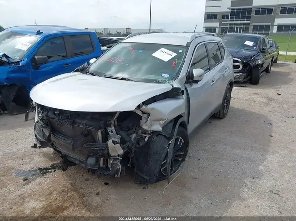KNMAT2MT1GP668967 2016 NISSAN ROGUE - Image 2