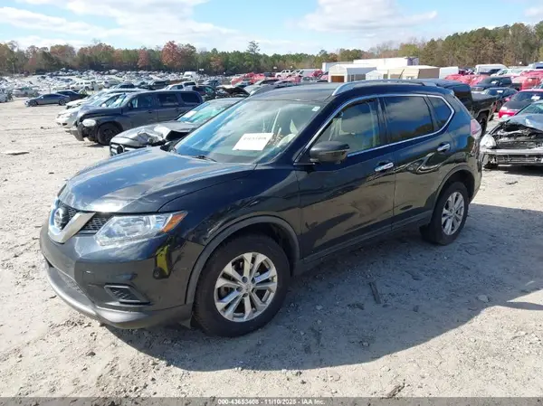 KNMAT2MT1GP683212 2016 NISSAN ROGUE - Image 2