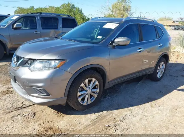 KNMAT2MT1GP694937 2016 NISSAN ROGUE - Image 2