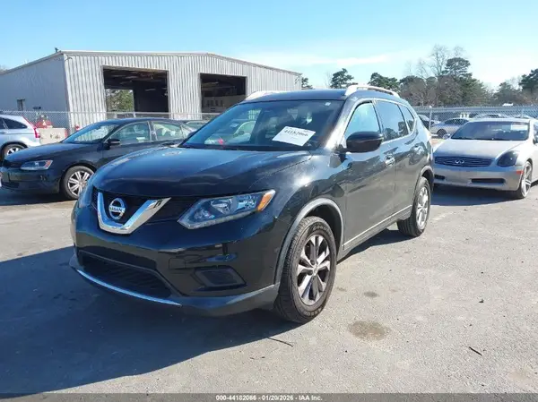 KNMAT2MT1GP702079 2016 NISSAN ROGUE - Image 2