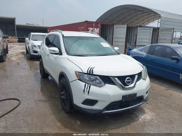 KNMAT2MT1GP709582 2016 NISSAN ROGUE - Image 1