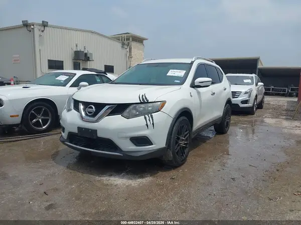 KNMAT2MT1GP709582 2016 NISSAN ROGUE - Image 2