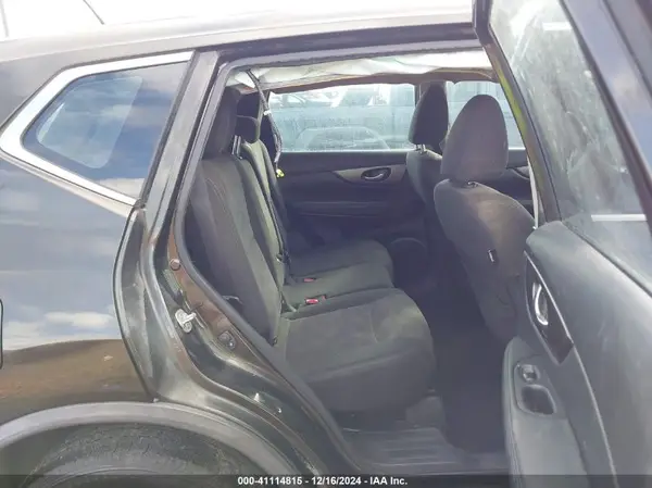 KNMAT2MT1GP709601 2016 NISSAN ROGUE - Image 8