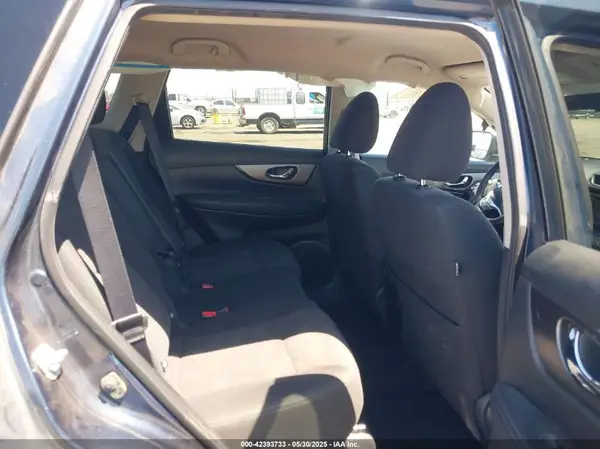 KNMAT2MT1GP715009 2016 NISSAN ROGUE - Image 8