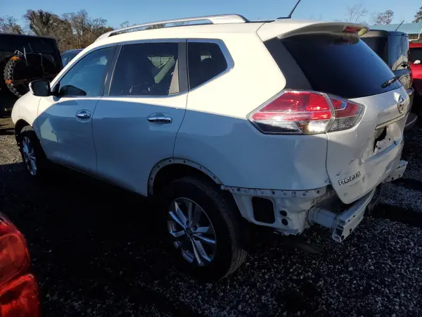 KNMAT2MT1GP716922 2016 NISSAN ROGUE - Image 2