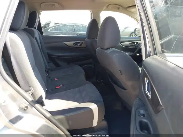 KNMAT2MT1GP723613 2016 NISSAN ROGUE - Image 8
