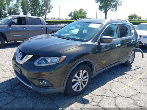 KNMAT2MT1GP735096 2016 NISSAN ROGUE - Image 2