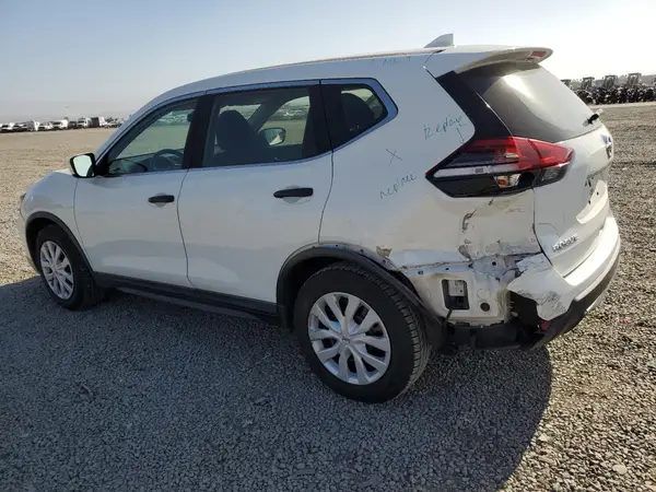 KNMAT2MT1HP505625 2017 NISSAN ROGUE - Image 2