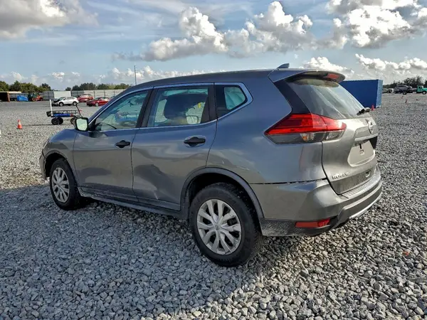 KNMAT2MT1HP508539 2017 NISSAN ROGUE - Image 2