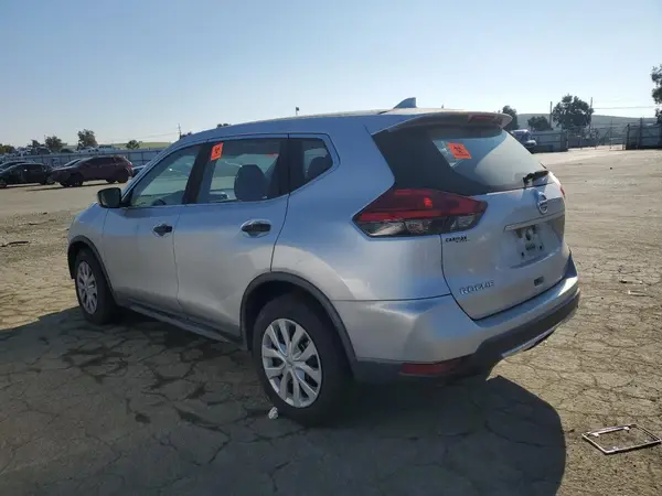 KNMAT2MT1HP510193 2017 NISSAN ROGUE - Image 2