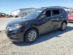 KNMAT2MT1HP520576 2017 NISSAN ROGUE