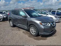 KNMAT2MT1HP526488 2017 NISSAN ROGUE